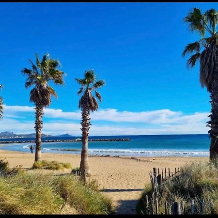 Le Venise 3 Etoiles Frejus Leilighet Saint Aygulf Eksteriør bilde