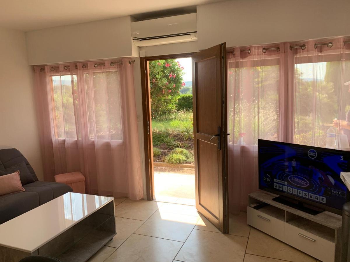 Le Venise 3 Etoiles Frejus Leilighet Saint Aygulf Eksteriør bilde